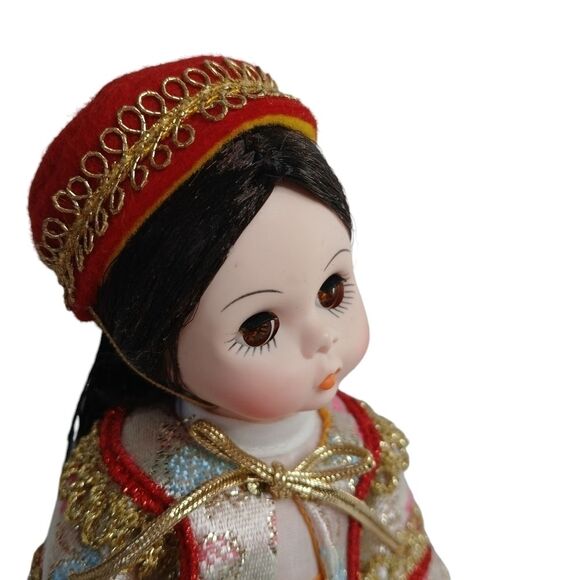COPY - Madame Alexander Doll- Turkey - Boxed International-8" Doll Retired - Picture 7 of 10
